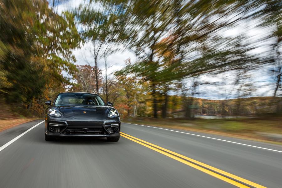  Porsche Panamera Turbo 2016 года  (NA) (фото 6 из 29)
